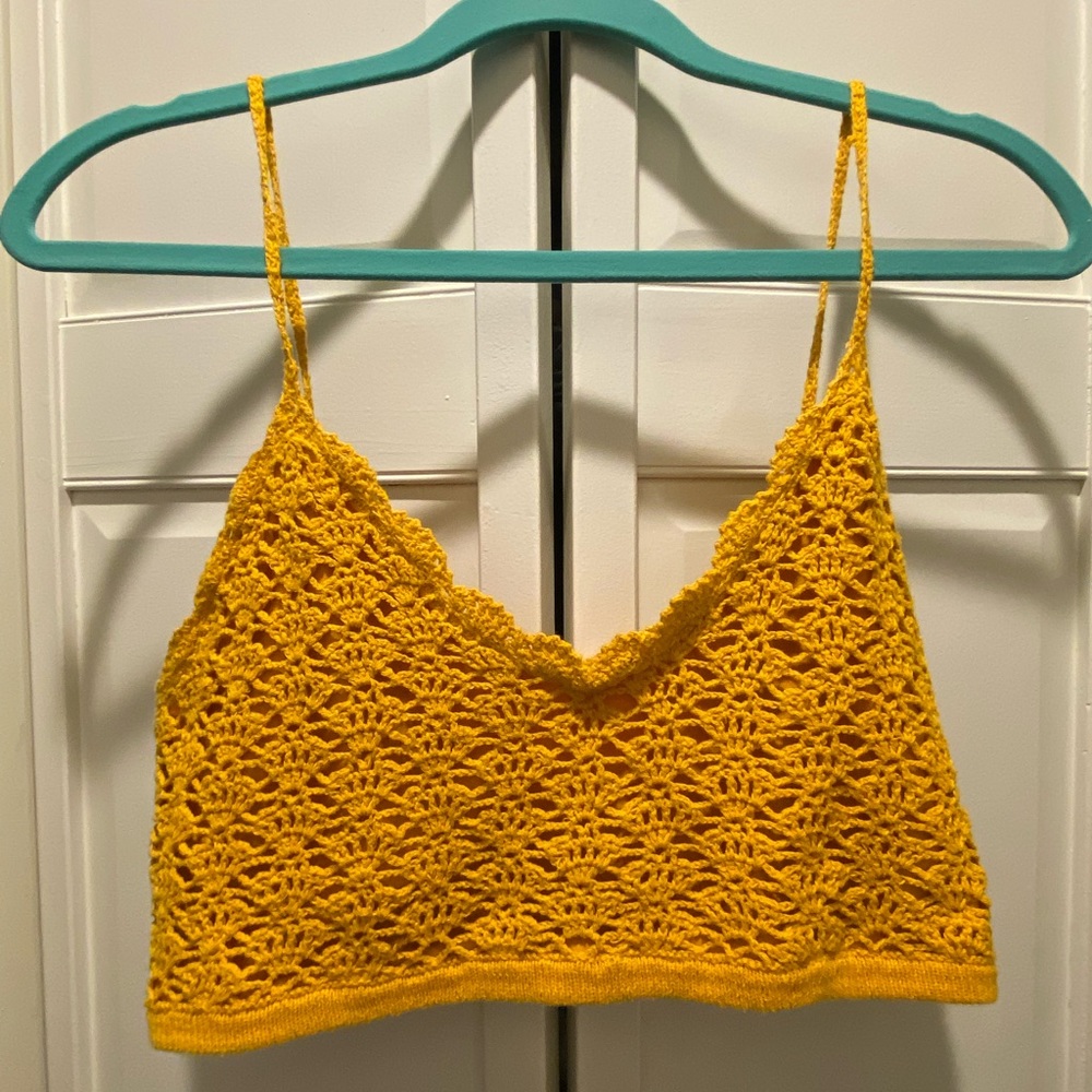 Crochet crop top